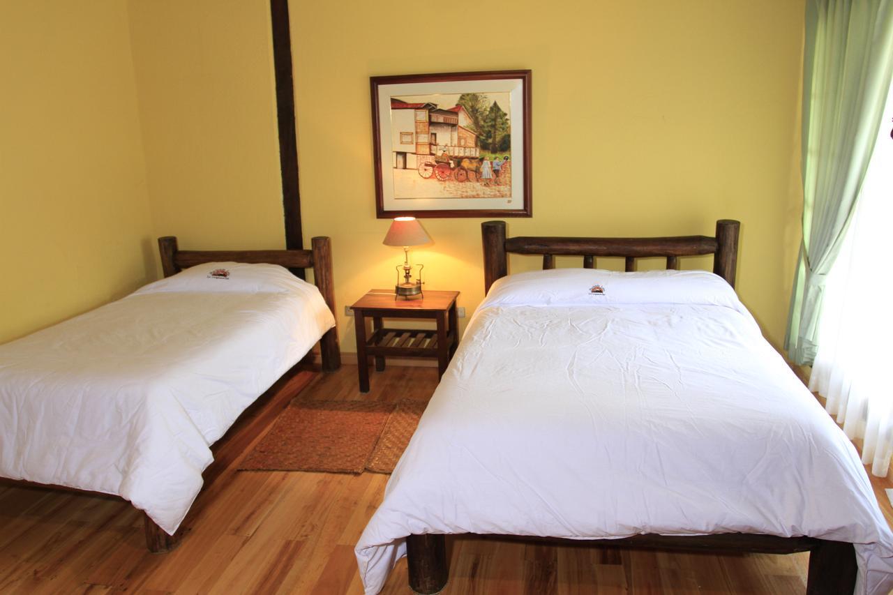 Hacienda Leito Hotel Patate Kültér fotó